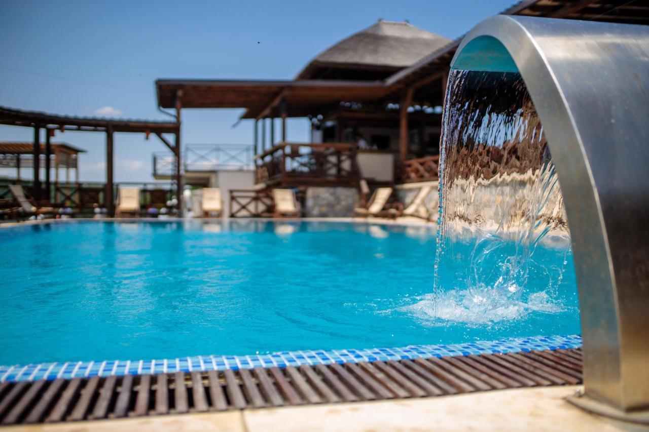 Woodland Resort Kragujevac Exteriör bild